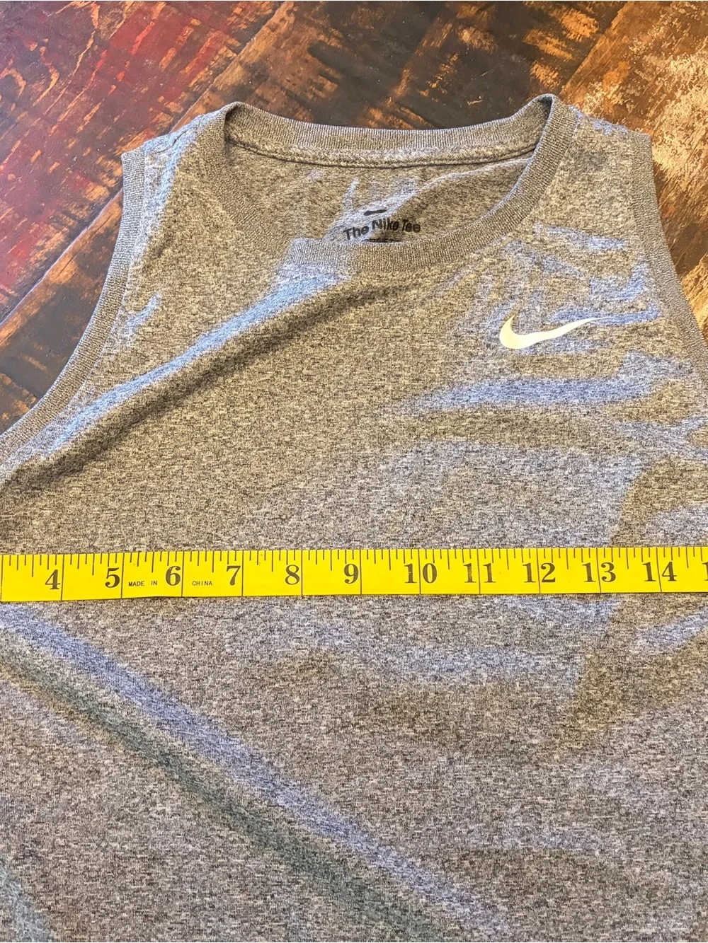 Nike Dry Fit Heather Womens  Gray Athletic Tank Top Sleeveless Medium